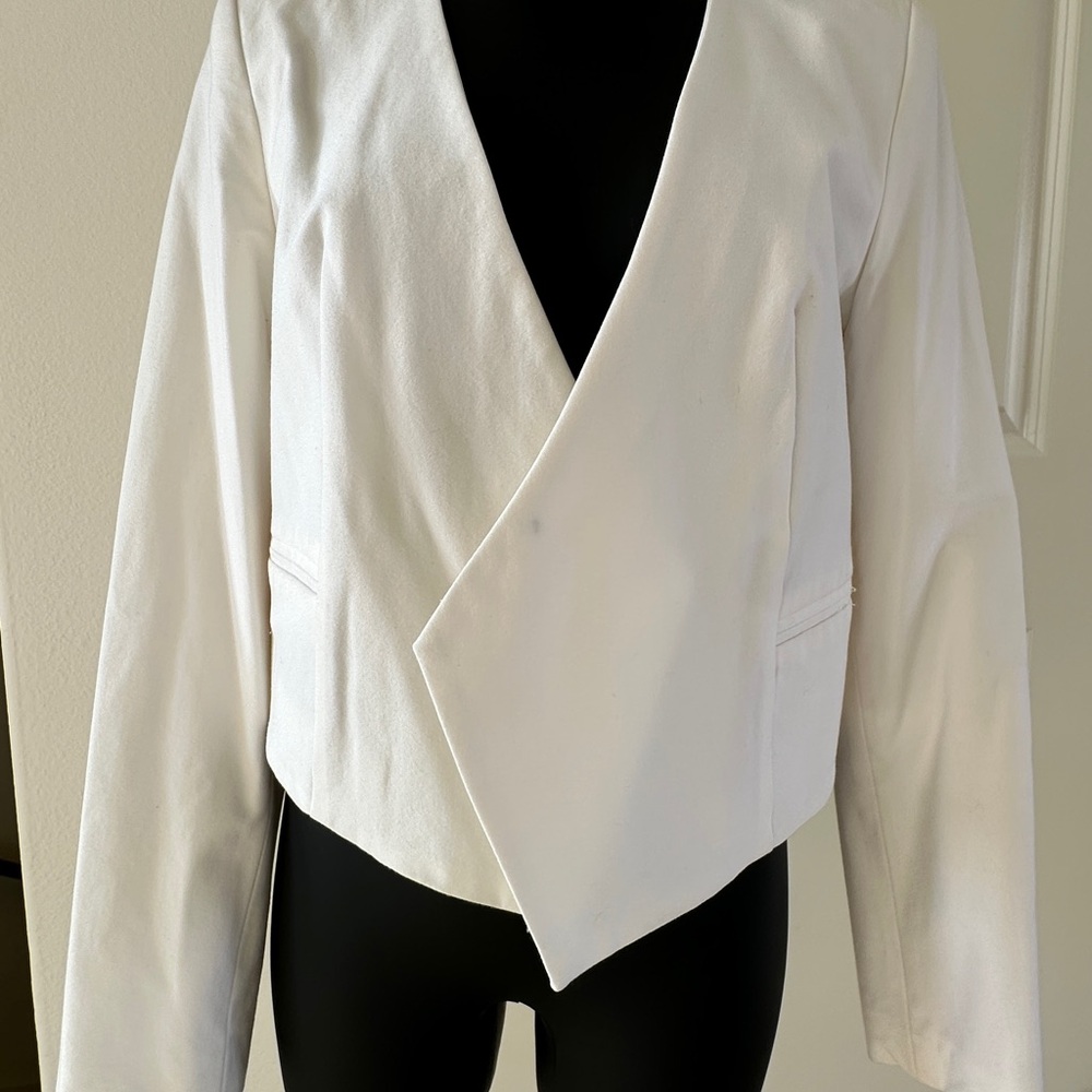 Milly Elegant White Jacket